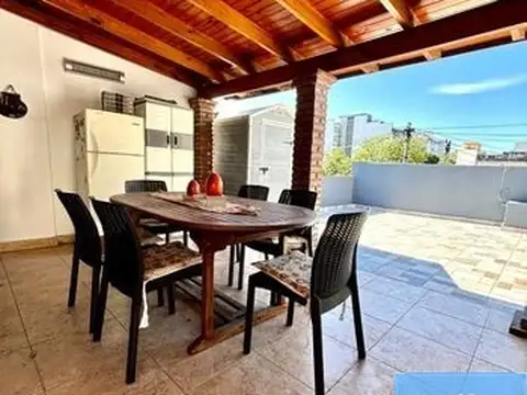 Casa en venta en liniers 5 ambientes