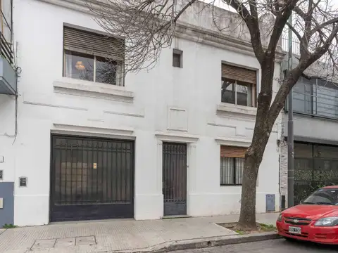 Casa en venta en villa crespo