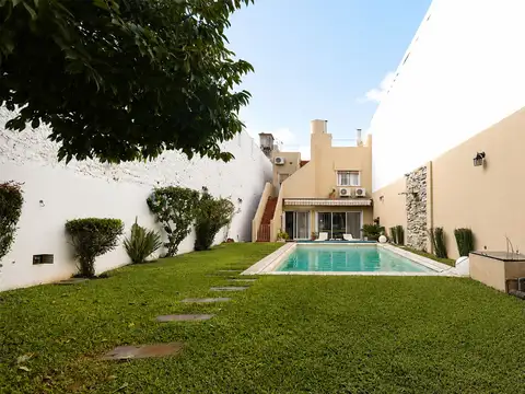 Venta casa 4 ambientes mataderos c/pileta, quincho