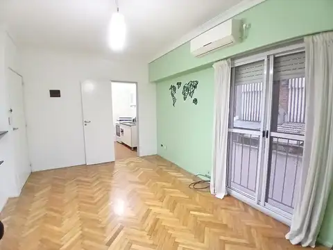 Excelente 2 ambientes con balcón lateral-todo a nuevo