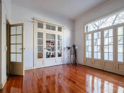 Departamento 4 ambientes de estilo en barracas