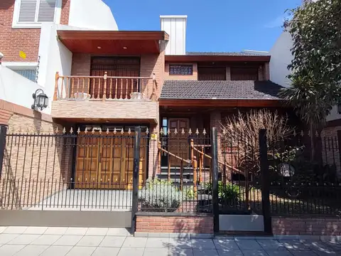 Hermosa propiedad de seis ambientes