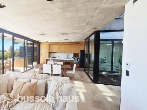 Casa en venta de 6 ambientes costas puertos escobar