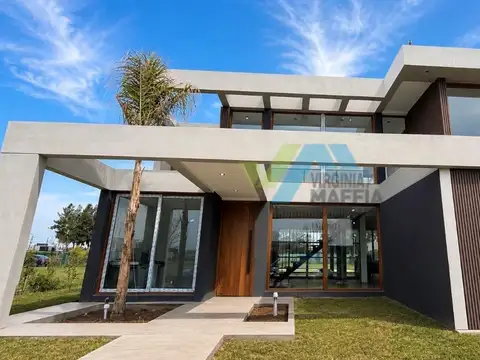 Casa  en venta en carpinchos, nordelta, tigre