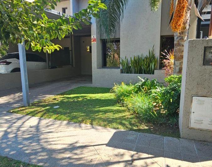 Casa · 123m² · 5 Ambientes · 1 Cochera