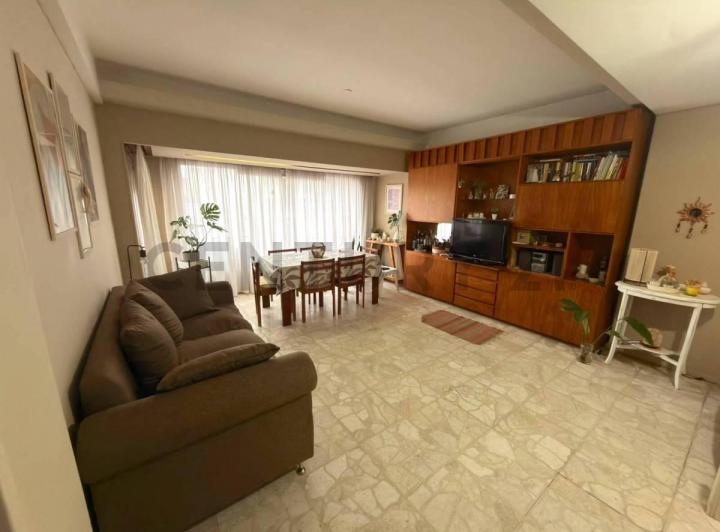 Departamento · 90m² · 5 Ambientes