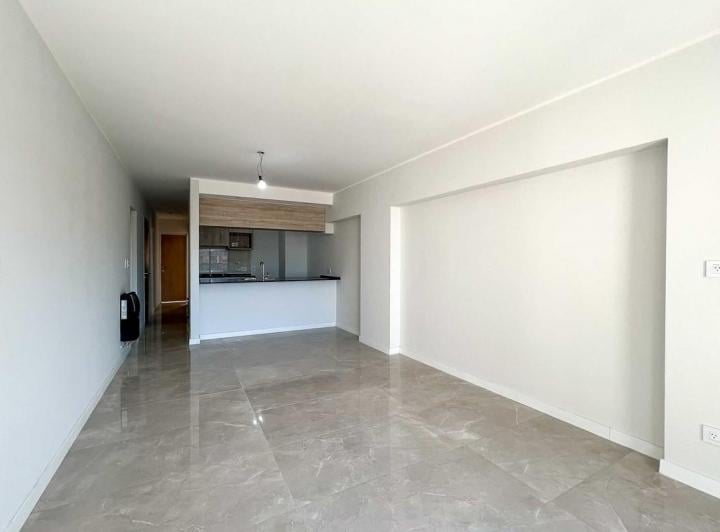 Departamento · 83m² · 4 Ambientes · 1 Cochera