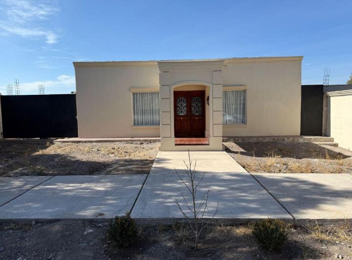 Casa · 120m² · 4 Ambientes · 1 Cochera