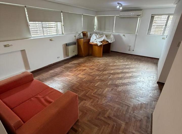 Departamento · 85m² · 4 Ambientes · 1 Cochera