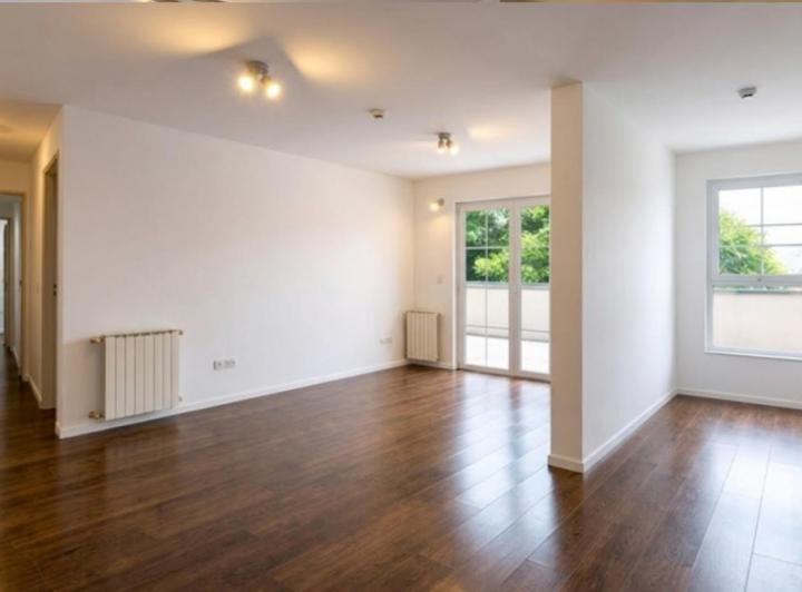 Departamento · 81m² · 5 Ambientes · 1 Cochera