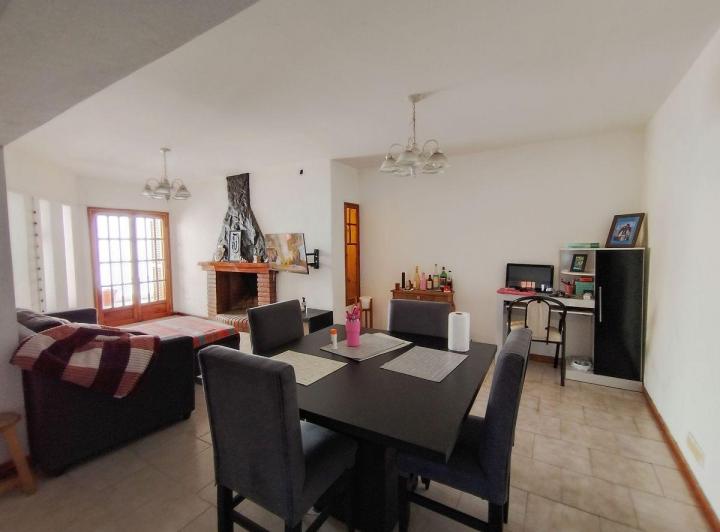 Casa · 357m² · 8 Ambientes