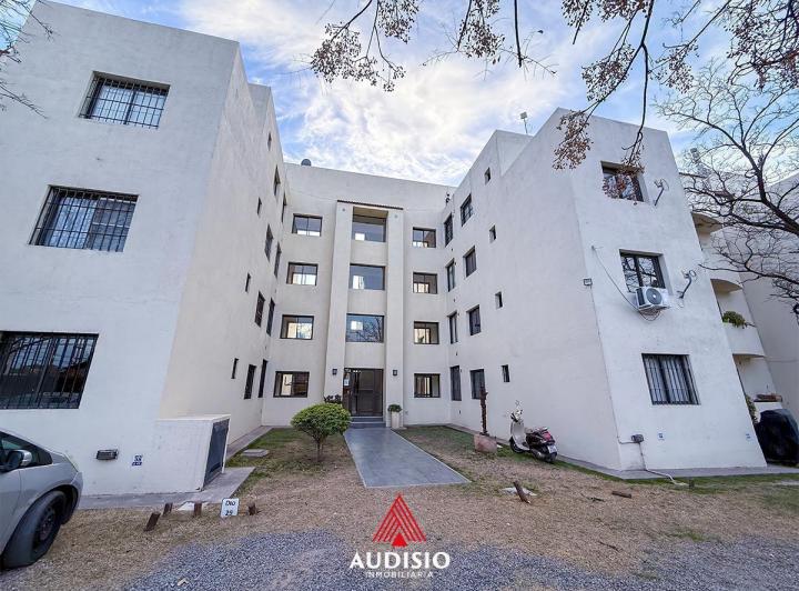 Departamento · 70m² · 3 Ambientes · 1 Cochera