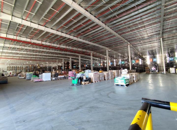 Depósito · 3m² · 2 Ambientes · 12 Cocheras