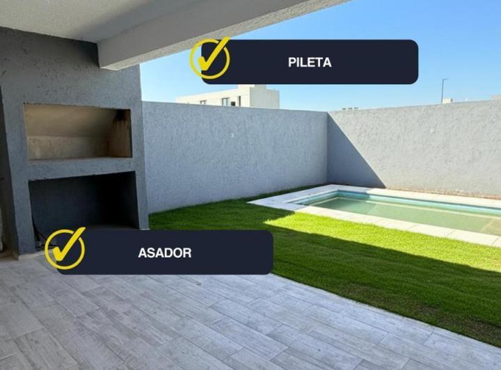 Casa · 98m² · 8 Ambientes · 2 Cocheras