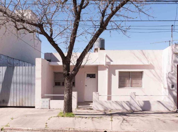 Casa · 37m² · 2 Ambientes · 1 Cochera