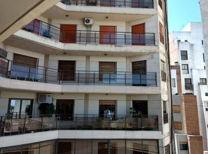 Departamento · 6 Ambientes