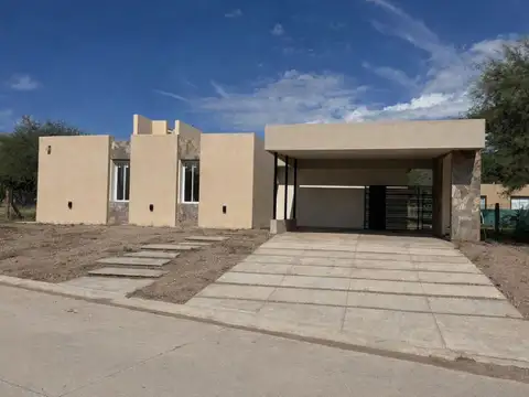 Casa en Venta en Juana Koslay, Juan Martín de Pueyrredón