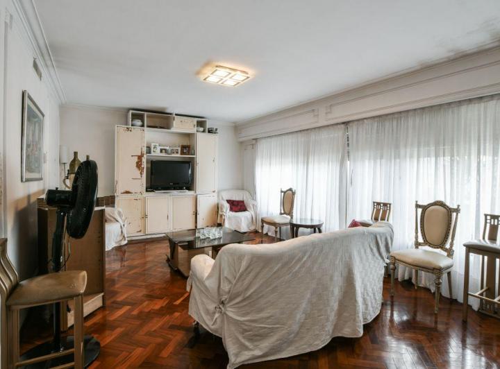 Departamento · 135m² · 7 Ambientes · 1 Cochera