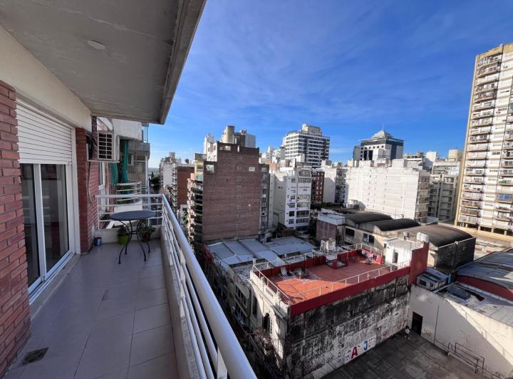Departamento · 80m² · 6 Ambientes