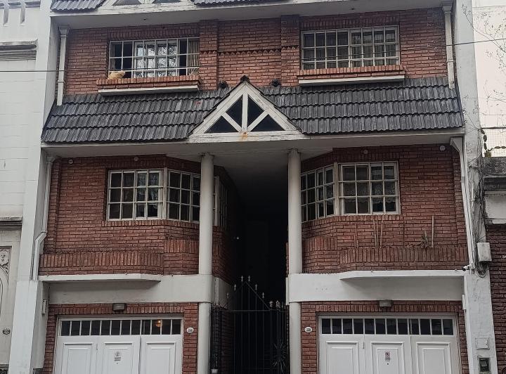 Casa · 175m² · 5 Ambientes · 1 Cochera