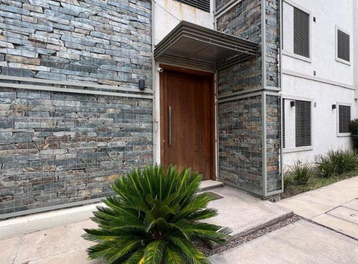 Edificio · 450m² · 7 Cocheras