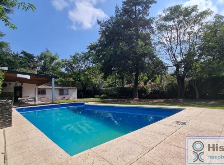 Casa · 82m² · 5 Ambientes