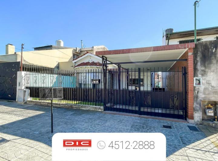 Casa · 167m² · 3 Ambientes · 1 Cochera