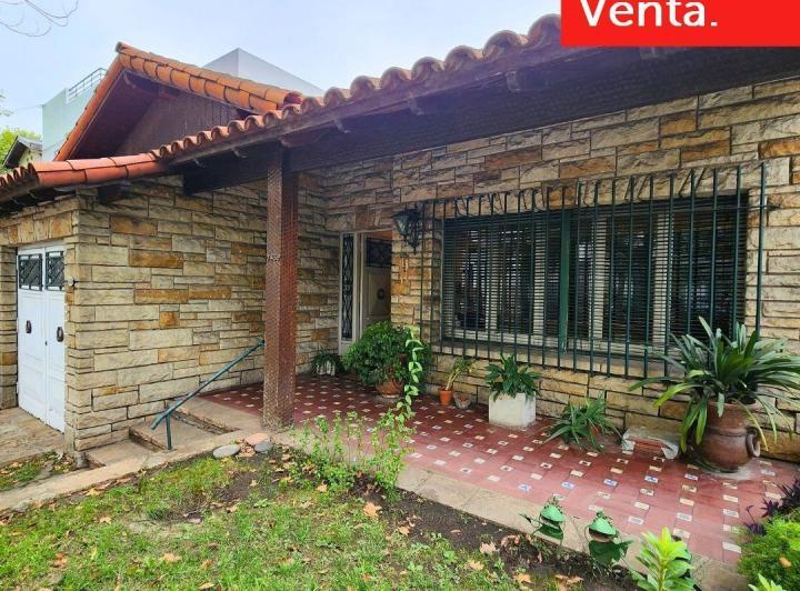 Casa · 139m² · 3 Ambientes · 1 Cochera