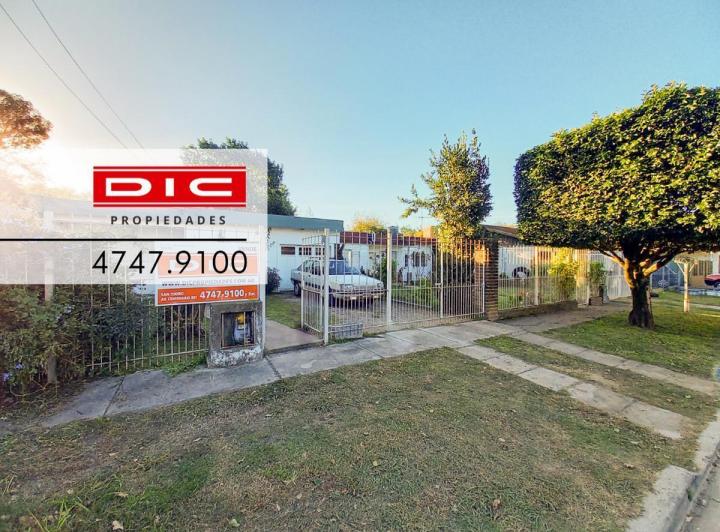 Casa · 90m² · 3 Ambientes · 2 Cocheras