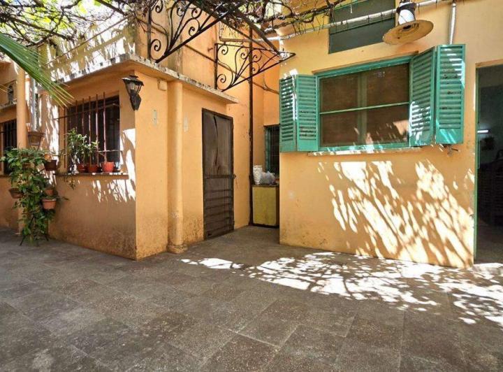Casa · 90m² · 4 Ambientes · 1 Cochera