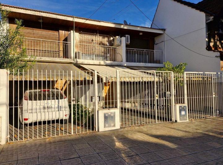 Casa · 70m² · 3 Ambientes · 1 Cochera