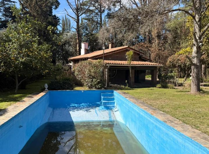 Casa · 128m² · 4 Ambientes · 1 Cochera