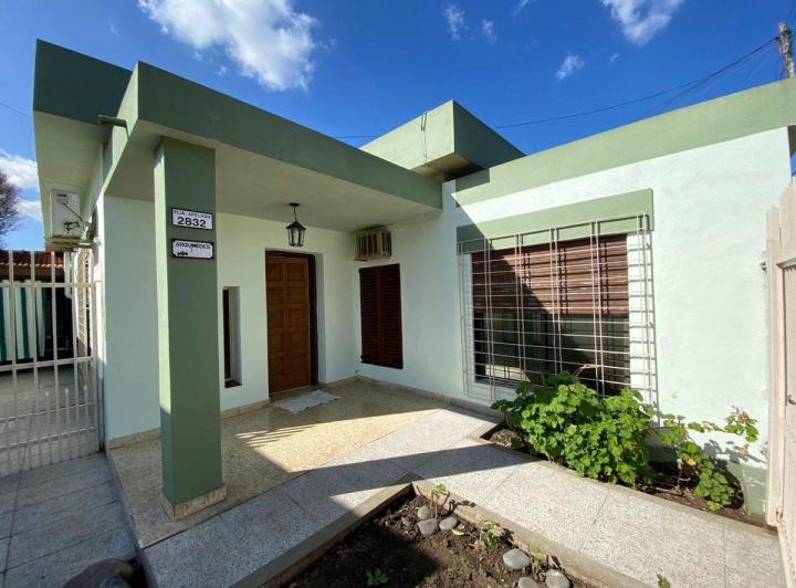 Casa · 132m² · 4 Ambientes · 2 Cocheras