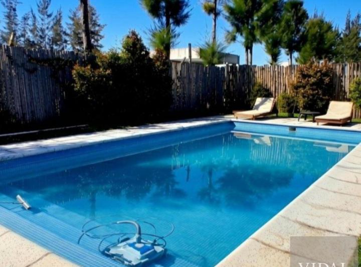 Casa · 150m² · 5 Ambientes · 3 Cocheras