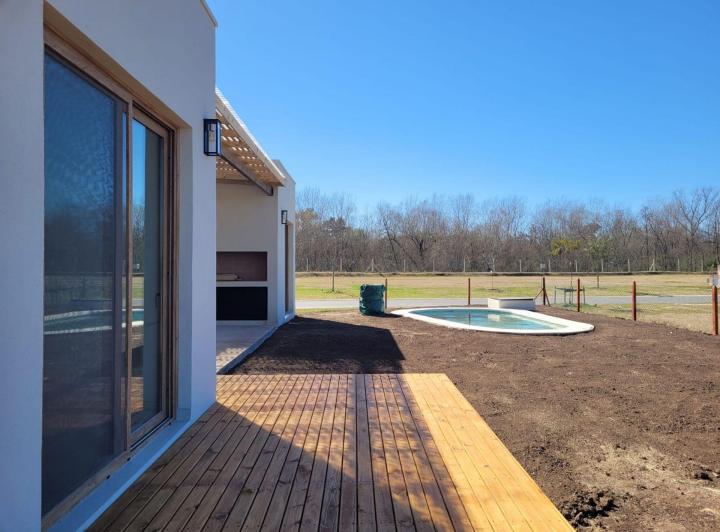 Casa · 145m² · 4 Ambientes · 1 Cochera