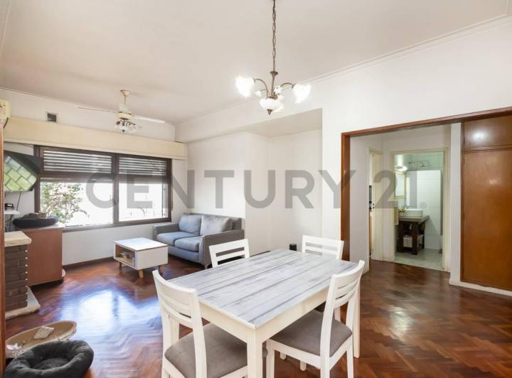 Casa · 875m² · 4 Ambientes