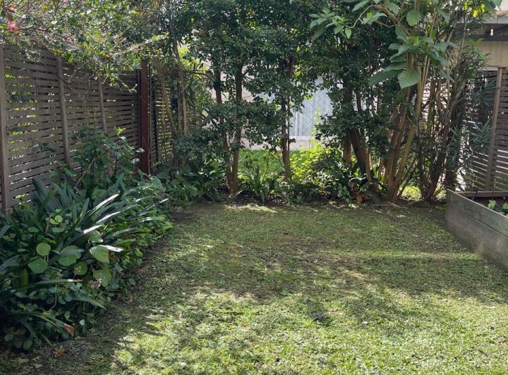 Casa · 160m² · 5 Ambientes · 2 Cocheras