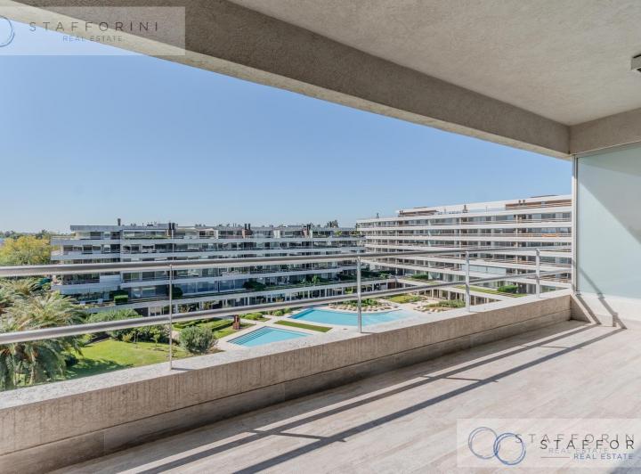 Departamento · 172m² · 4 Ambientes · 2 Cocheras
