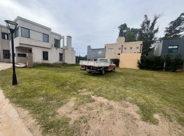 Terreno · 173m²
