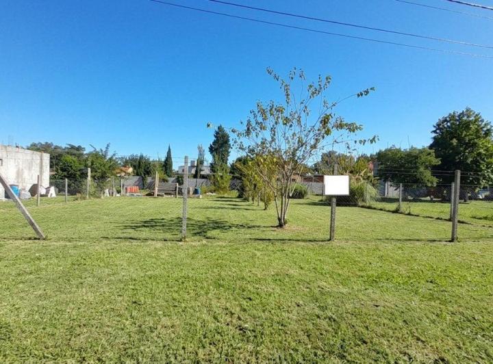 Terreno · 744m²