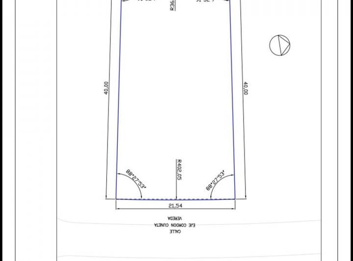 Terreno · 819m²
