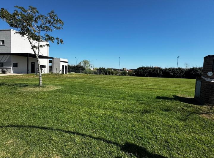 Terreno · 595m²