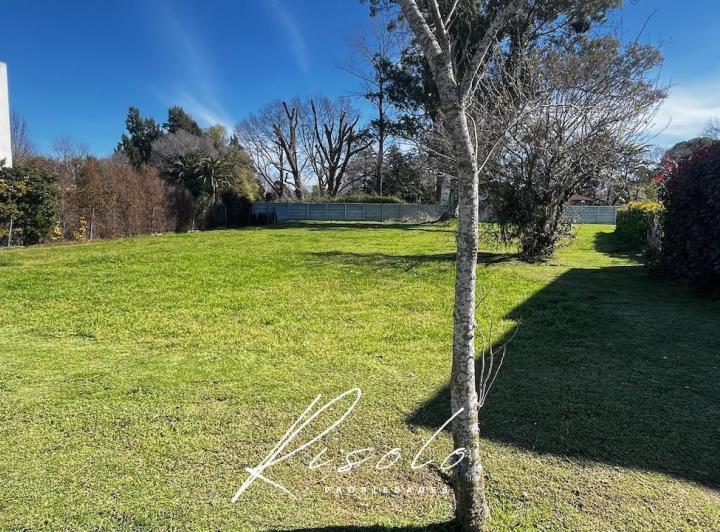 Terreno · 936m²
