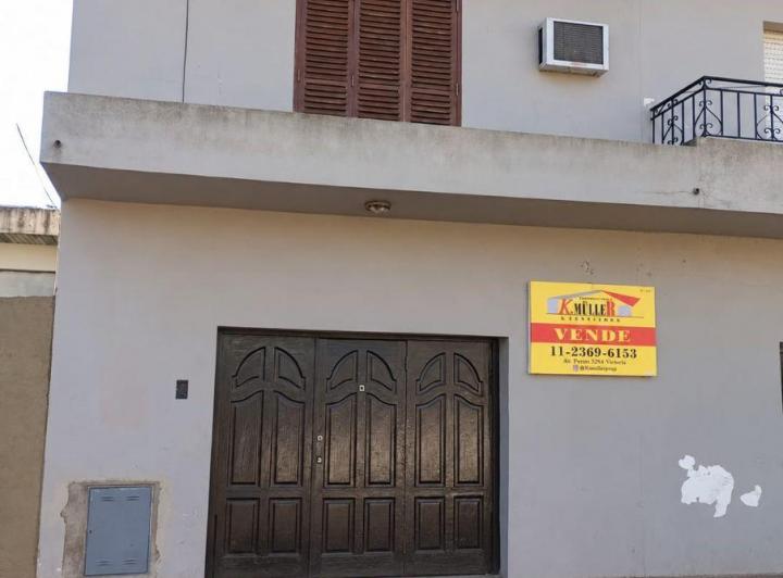 PH · 225m² · 2 Ambientes · 3 Cocheras