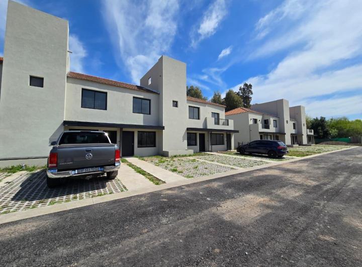 PH · 82m² · 3 Ambientes · 1 Cochera
