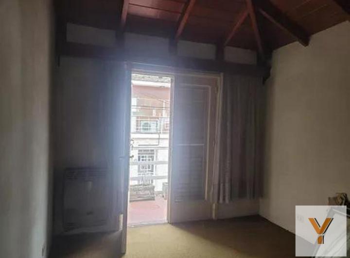 Casa · 160m² · 4 Ambientes · 2 Cocheras