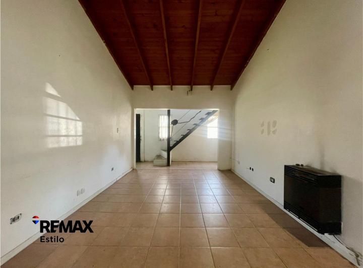Casa · 129m² · 4 Ambientes · 2 Cocheras