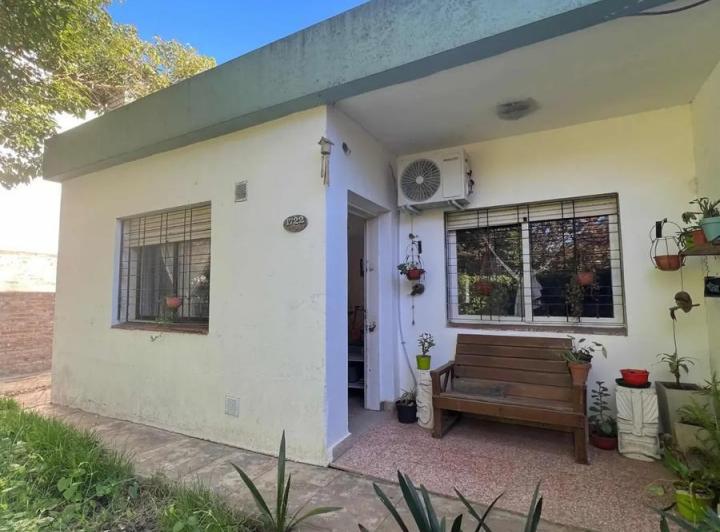 Casa · 60m² · 3 Ambientes · 1 Cochera