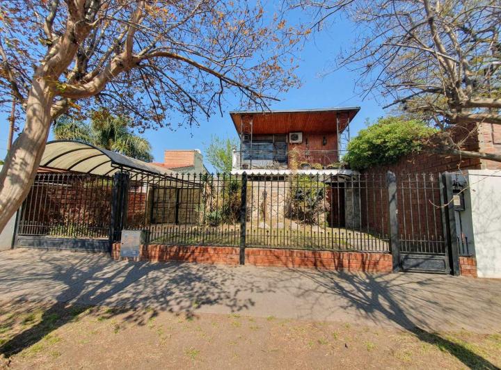 Casa · 125m² · 4 Ambientes · 1 Cochera