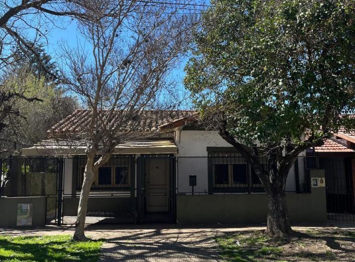 Casa · 110m² · 3 Ambientes · 1 Cochera
